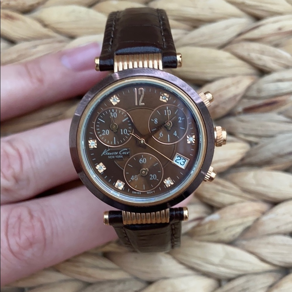 Kenneth Cole Wristwatch